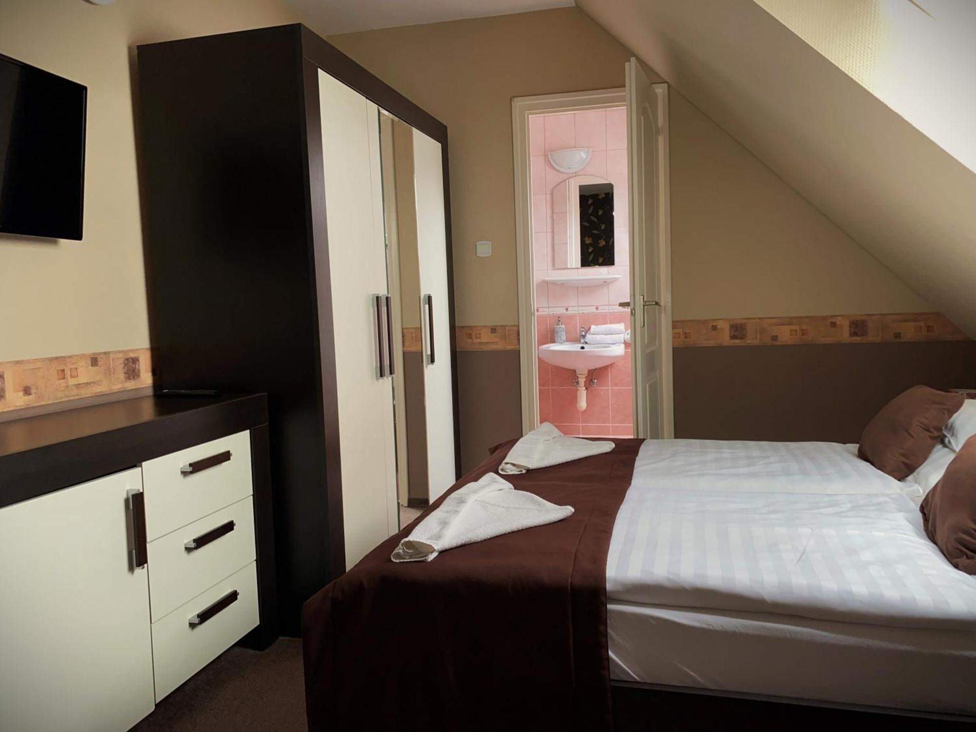 Kék Lagúna Wellness Apartmanok Egerszalók Extérieur photo