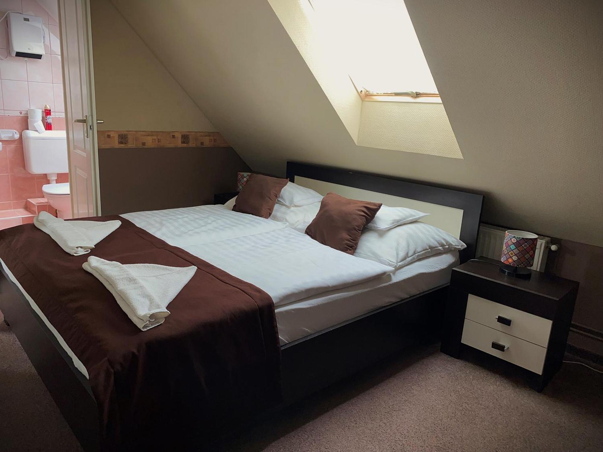 Kék Lagúna Wellness Apartmanok Egerszalók Extérieur photo